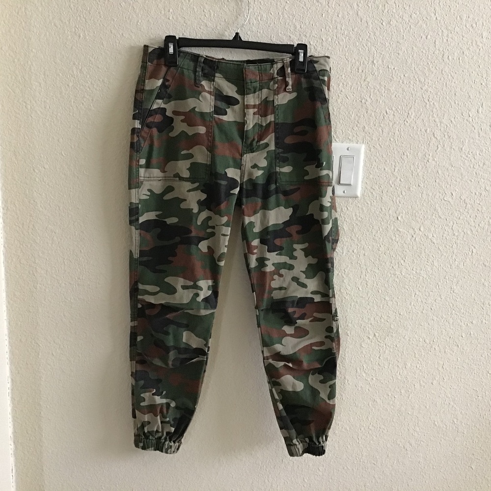 Tinseltown camo pants